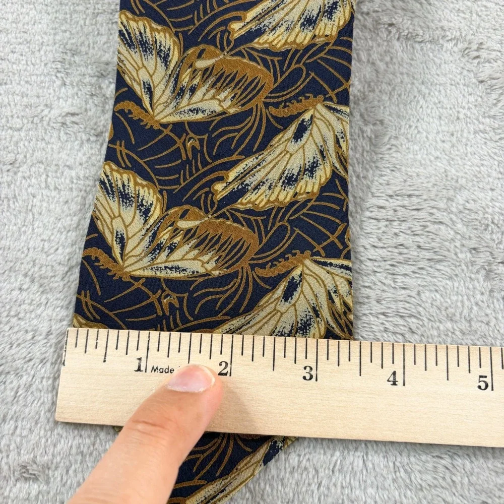 Vintage Giorgio Armani Cravatte Butterflies AOP Silk Tie Made in Italy Designer